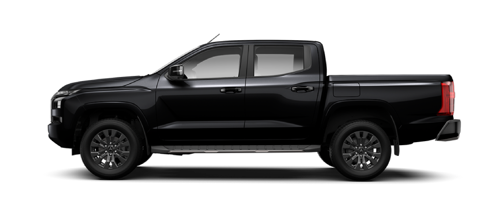 TRITON 4WD_ AT_Premium_ ĐEN